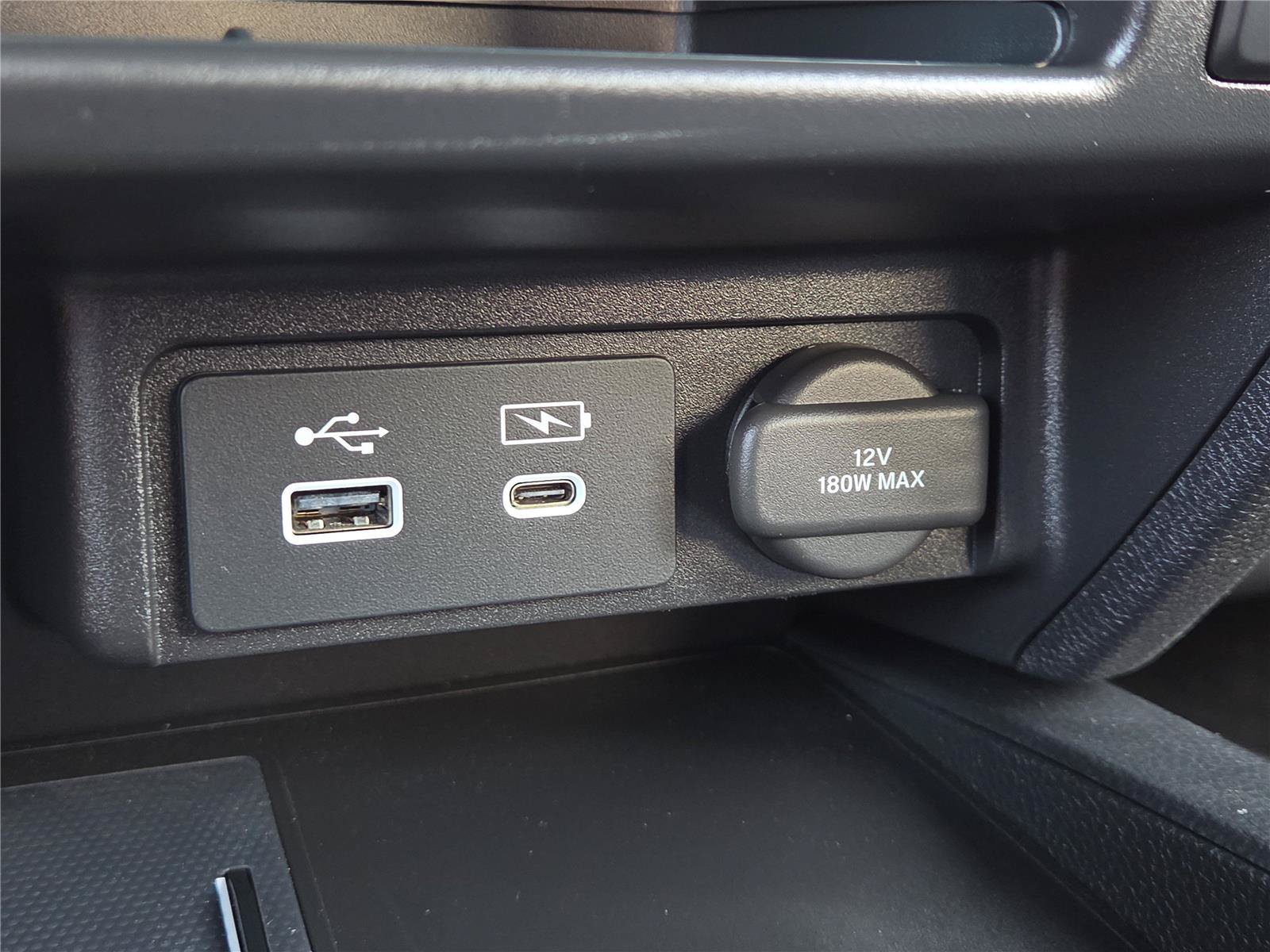 Used 2024 Honda Passport TrailSport image 11