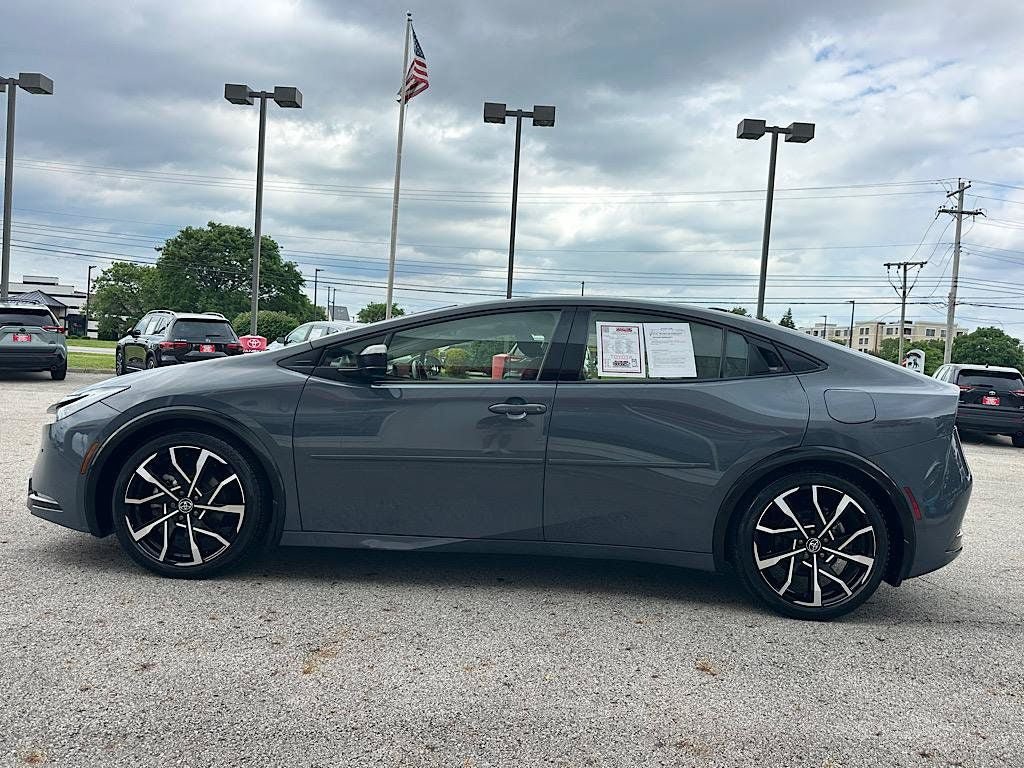 Certified 2023 Toyota Prius Prime FWD image 2