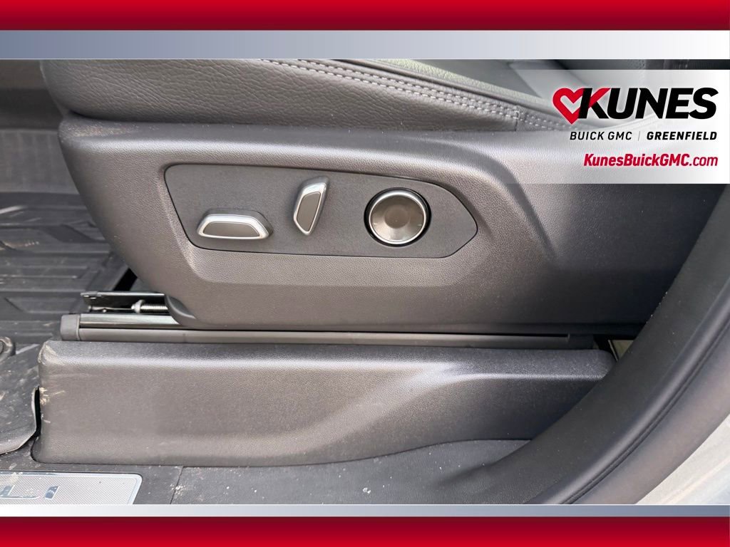 New 2026 GMC Sierra 2500 Denali w/ Denali Reserve Package image 7