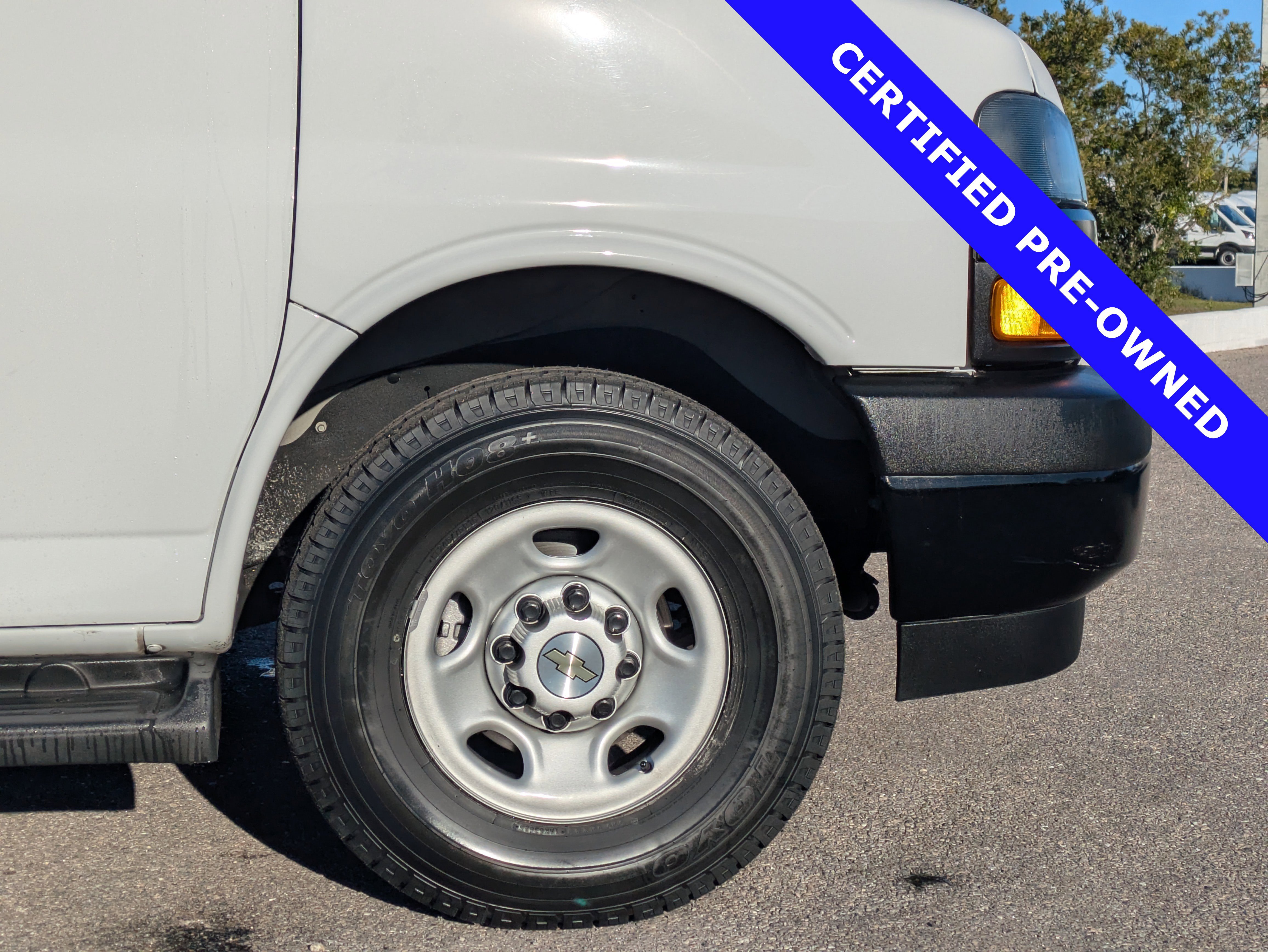 Used 2023 Chevrolet Express 3500 LS image 11