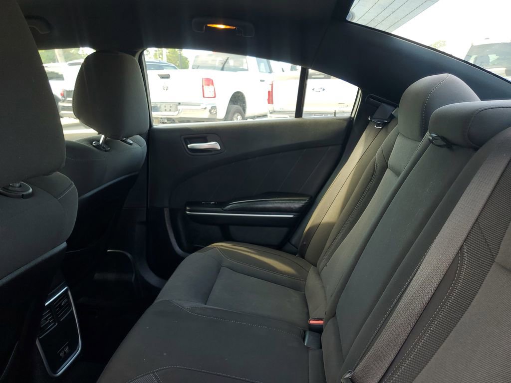 Used 2019 Dodge Charger SXT image 27