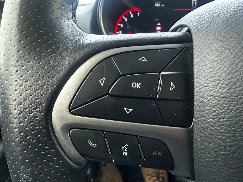 Used 2019 Dodge Durango SXT image 14