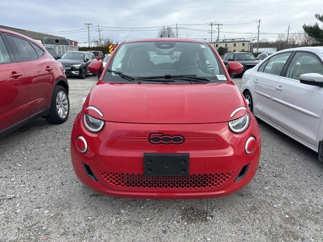 Used 2024 FIAT 500 e (RED) image 2