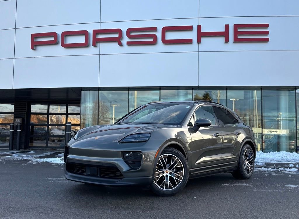 New 2025 Porsche Macan 4 Electric image 1