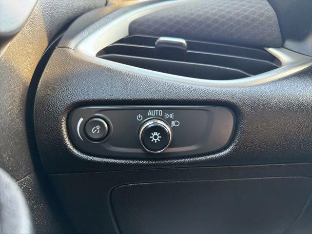 Used 2024 Chevrolet Malibu LT FWD image 35