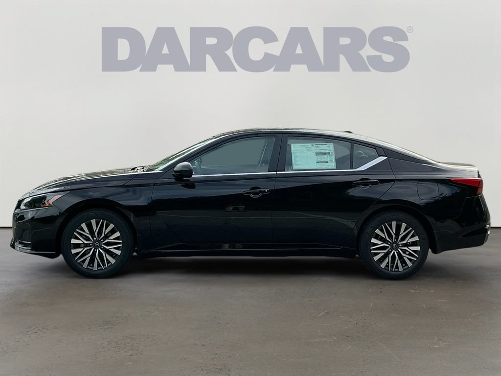 New 2026 Nissan Altima 2.5 SV FWD image 4