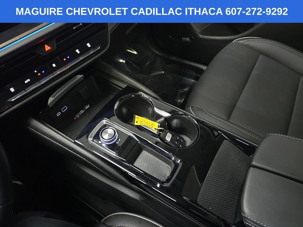 Used 2024 Buick Envision Avenir AWD/4WD image 27