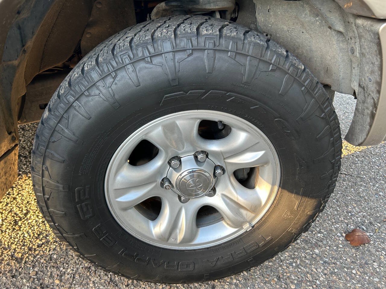 Used 2001 Toyota 4Runner Limited RWD image 41