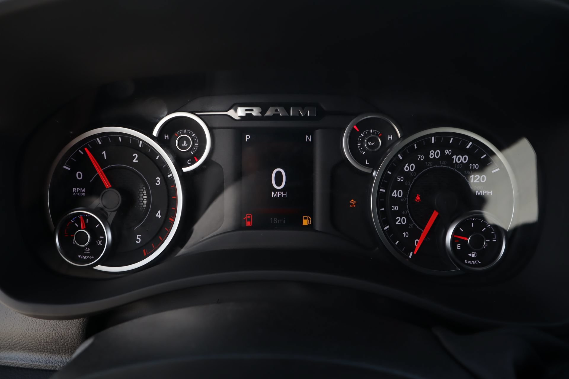 New 2026 RAM 2500 Big Horn AWD/4WD image 4