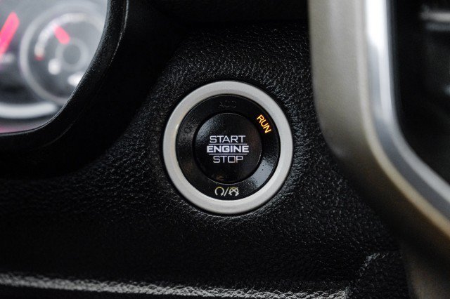Used 2019 RAM 1500 Laramie AWD/4WD image 22