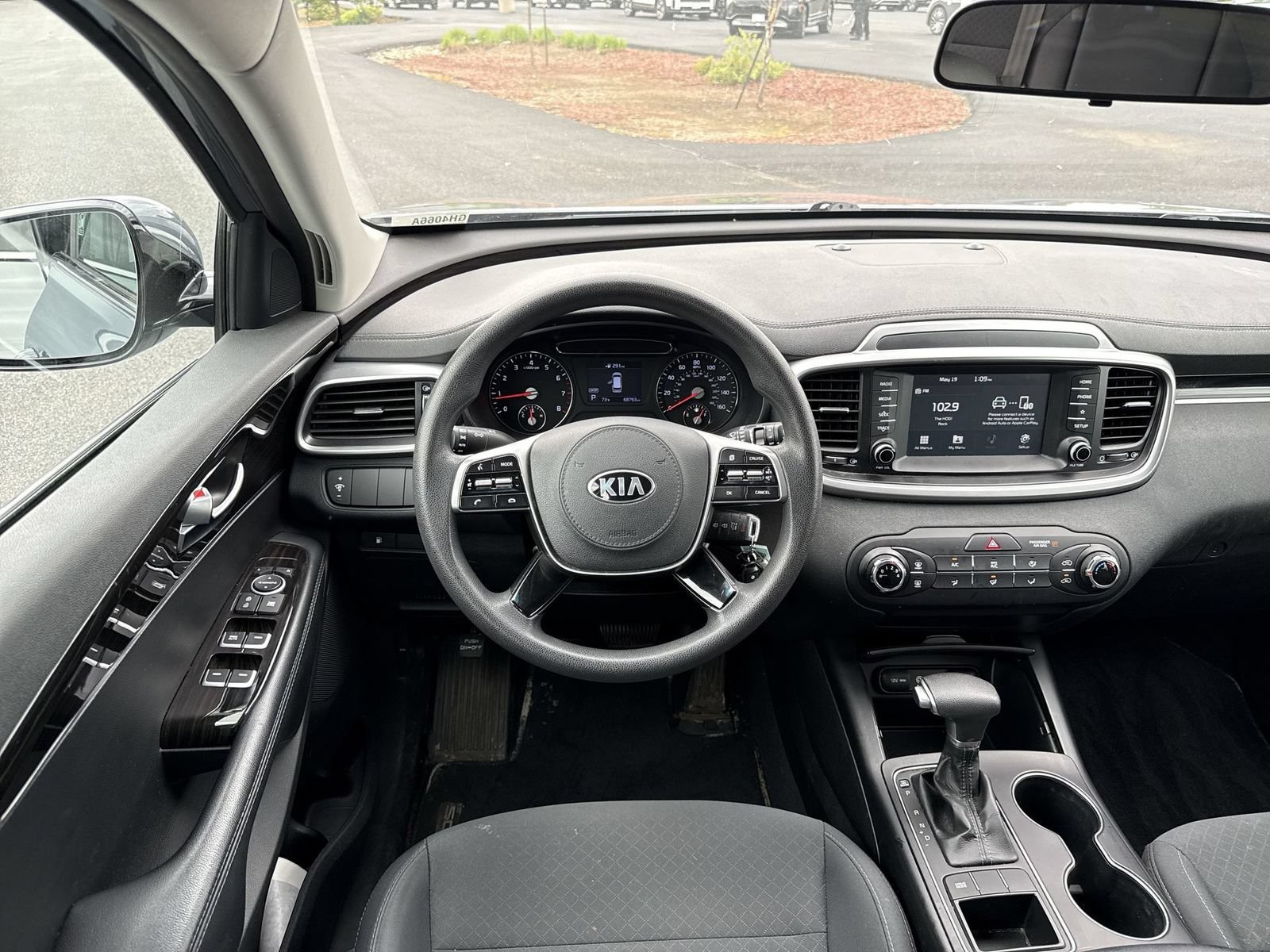 Used 2019 Kia Sorento L FWD image 14