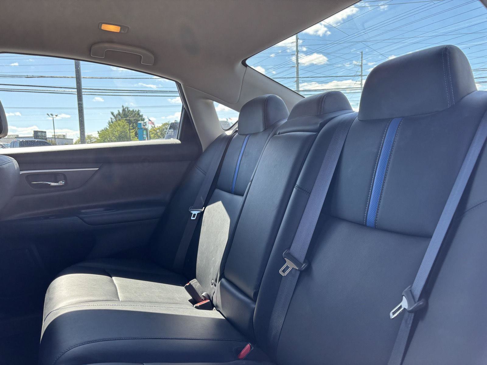 Used 2018 Nissan Altima 2.5 SR w/ SR Midnight Edition FWD image 16