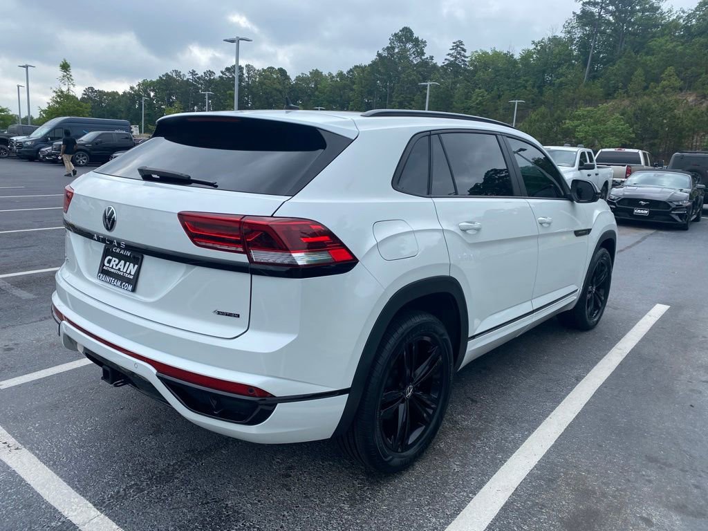 Used 2023 Volkswagen Atlas Cross Sport SEL R-Line AWD/4WD image 7