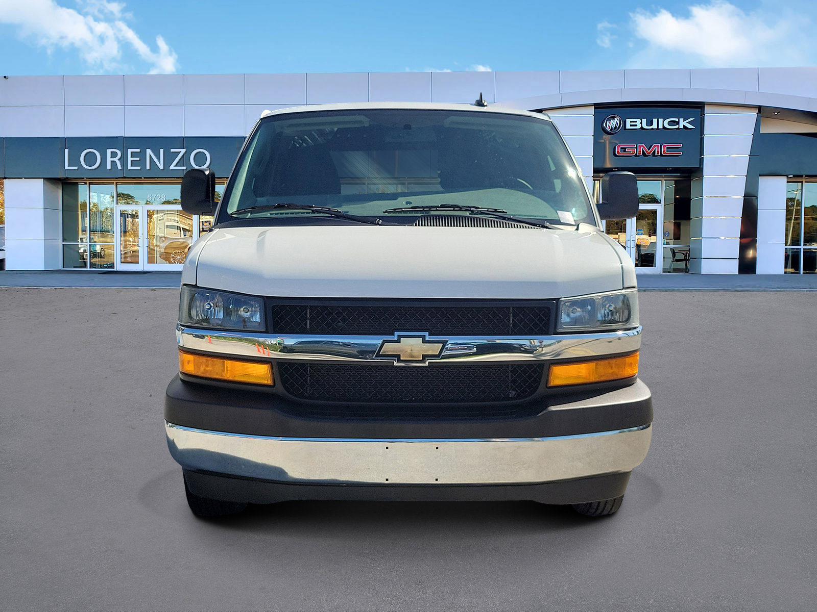 Used 2024 Chevrolet Express 2500 w/ Driver Convenience Package image 2