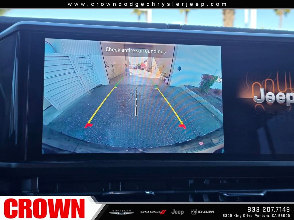 Used 2024 Jeep Wrangler Unlimited Rubicon 4xe image 24