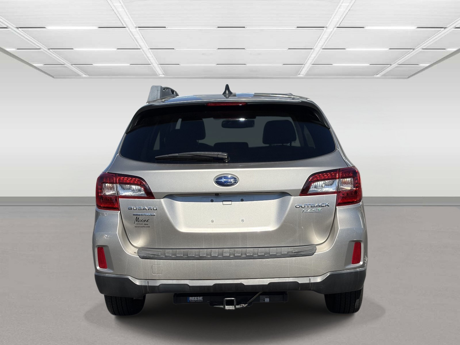 Used 2016 Subaru Outback 2.5i Premium AWD/4WD image 4