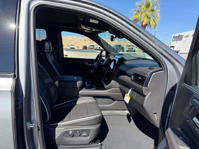 New 2026 GMC Yukon XL AT4 Ultimate w/ LPO, Illumination Package AWD/4WD image 14