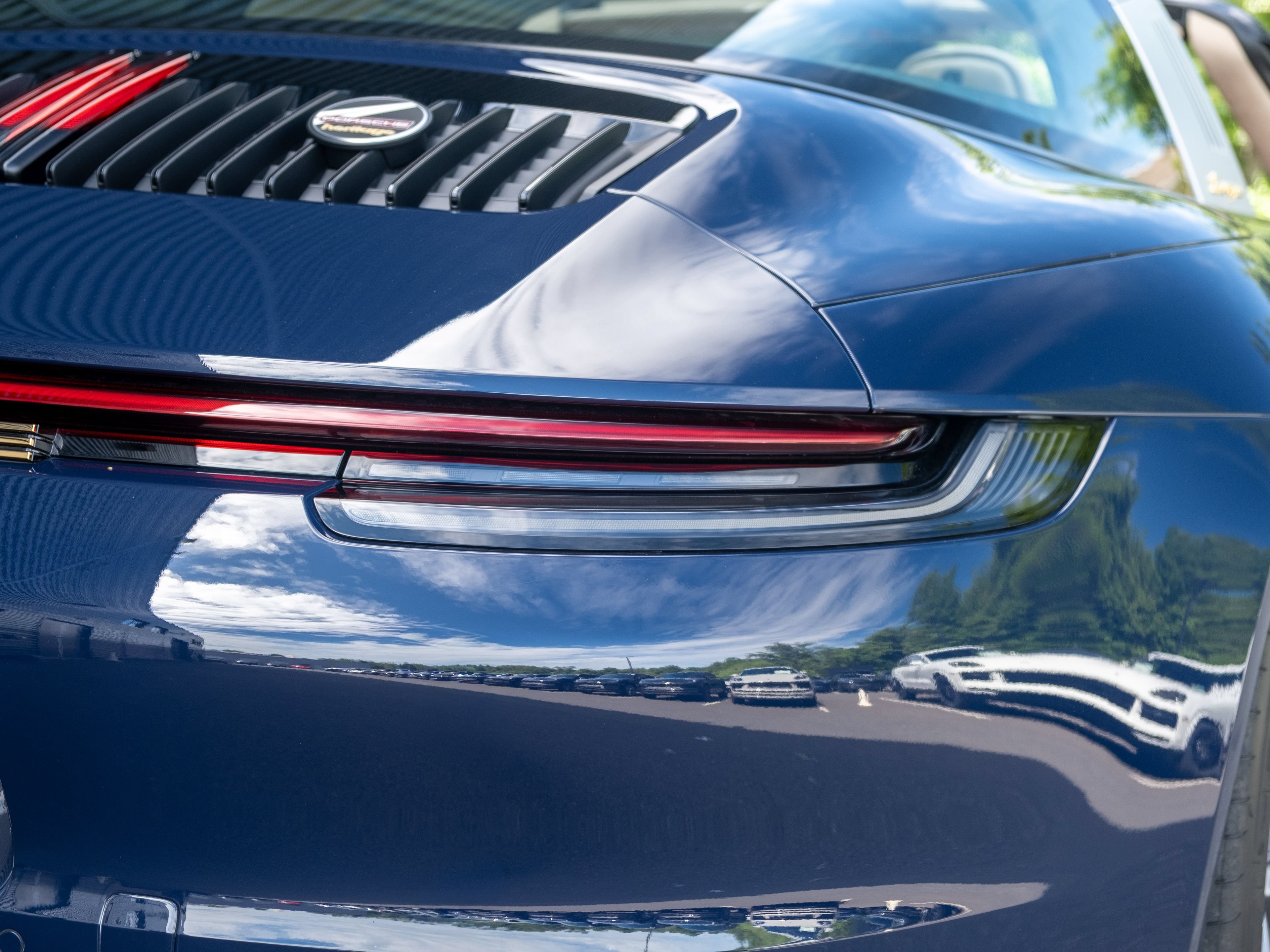 Certified 2021 Porsche 911 AWD/4WD image 25