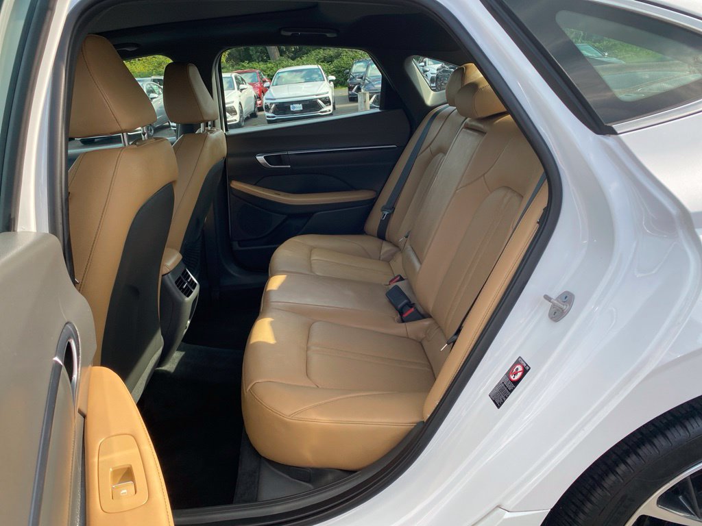 Certified 2023 Hyundai Sonata Limited FWD image 14