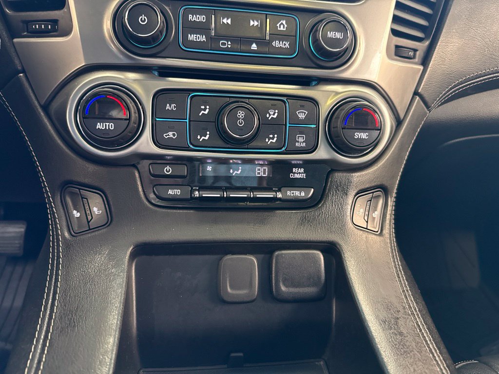 Used 2019 Chevrolet Tahoe LT w/ Luxury Package AWD/4WD image 15