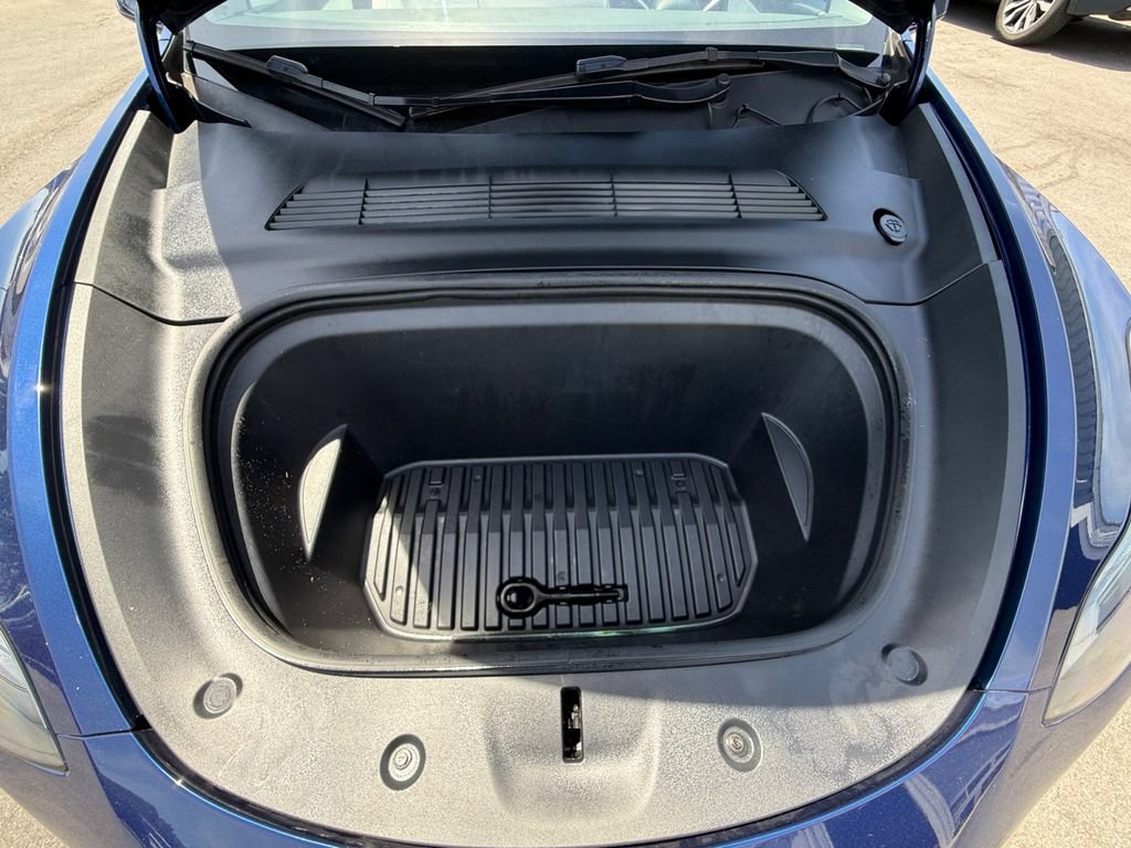 Used 2022 Tesla Model Y Performance AWD/4WD image 25