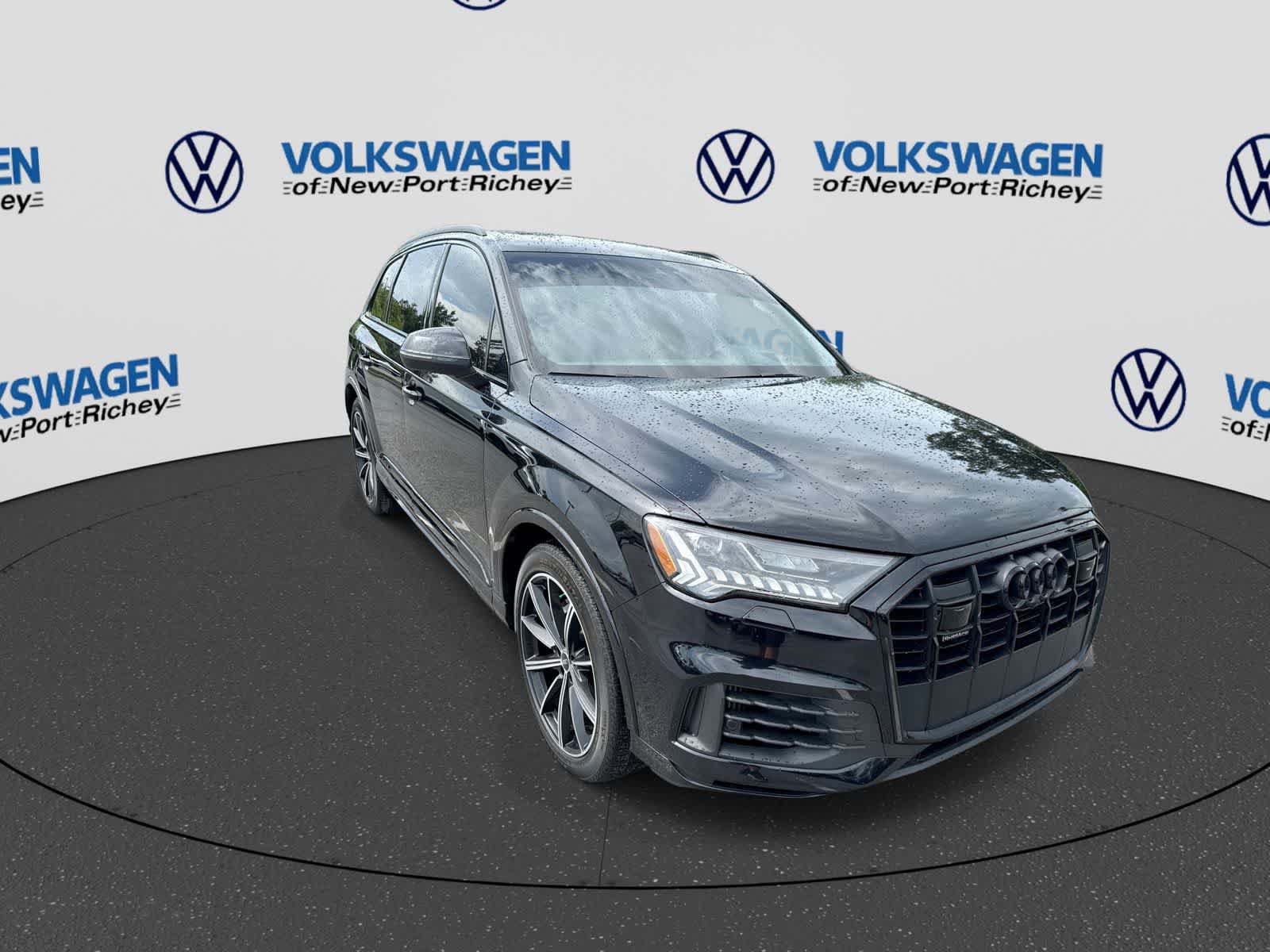 Used 2021 Audi Q7 3.0T Prestige w/ Prestige Package AWD/4WD image 16