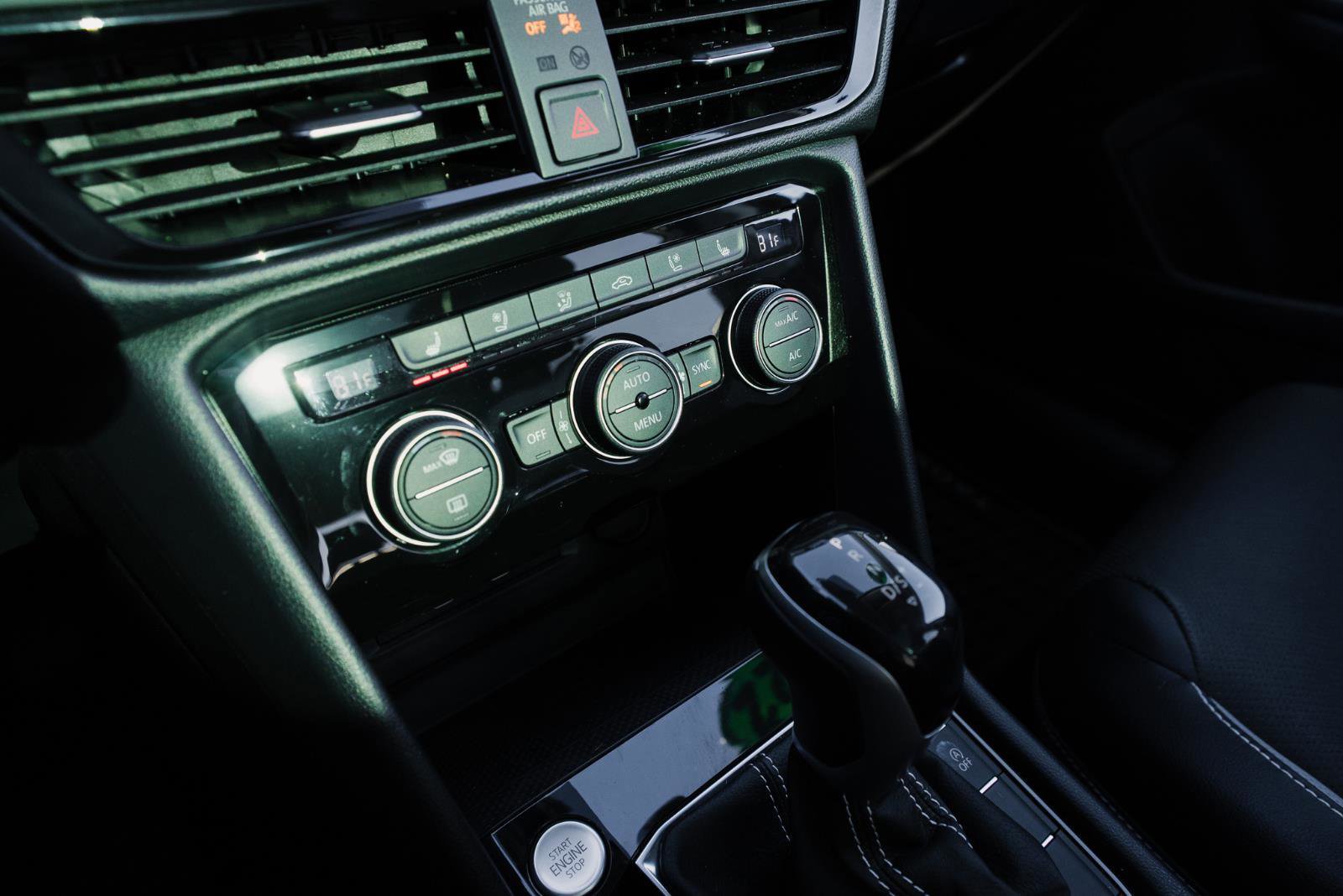 Used 2022 Volkswagen Taos SEL w/ Panoramic Sunroof Package image 23