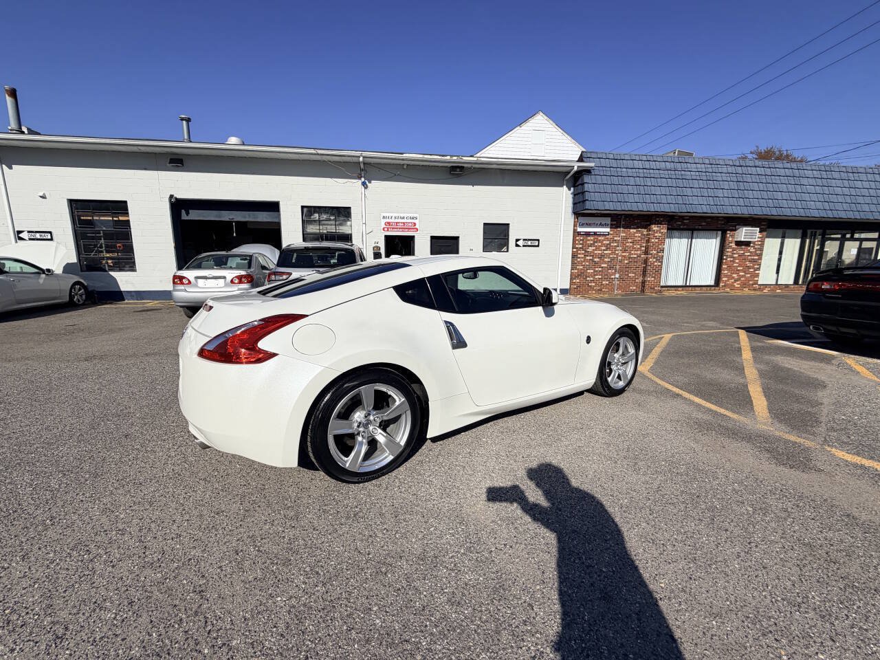 Used 2012 Nissan 370Z Touring RWD image 40