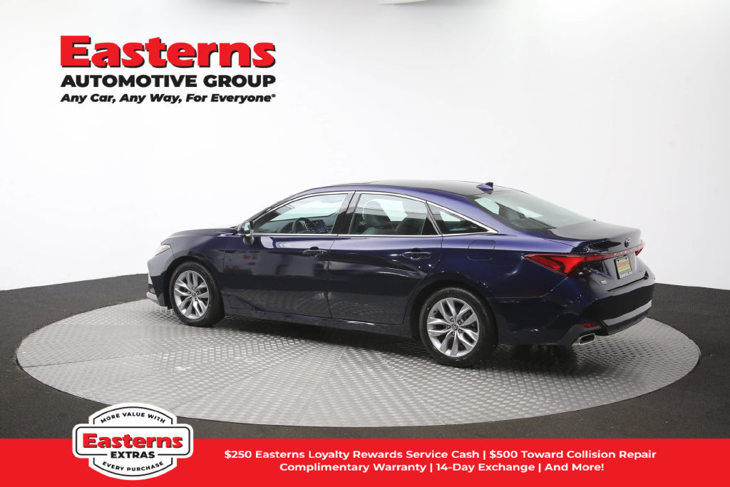 Used 2022 Toyota Avalon XLE w/ Moonroof Package FWD image 65