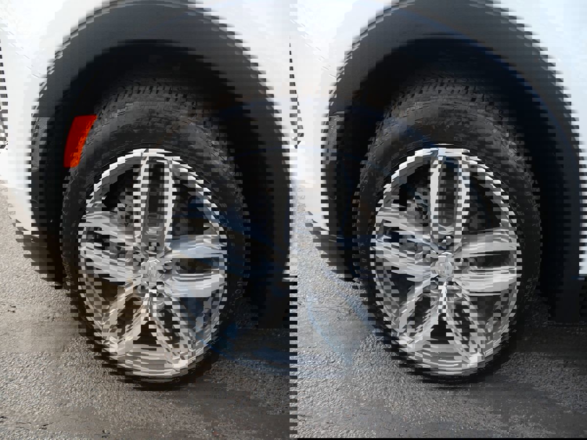 Used 2019 Cadillac XT4 Sport image 34