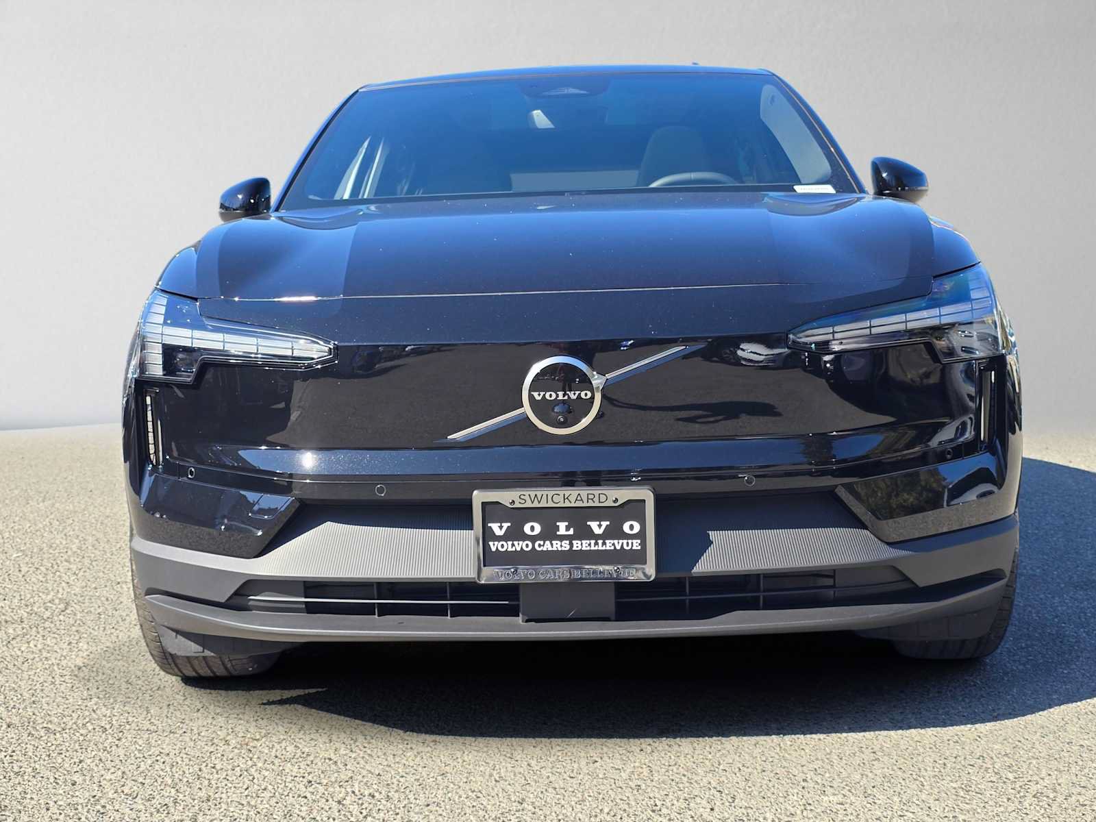 New 2026 Volvo EX30 Ultra w/ Protection Package Premier AWD/4WD image 8