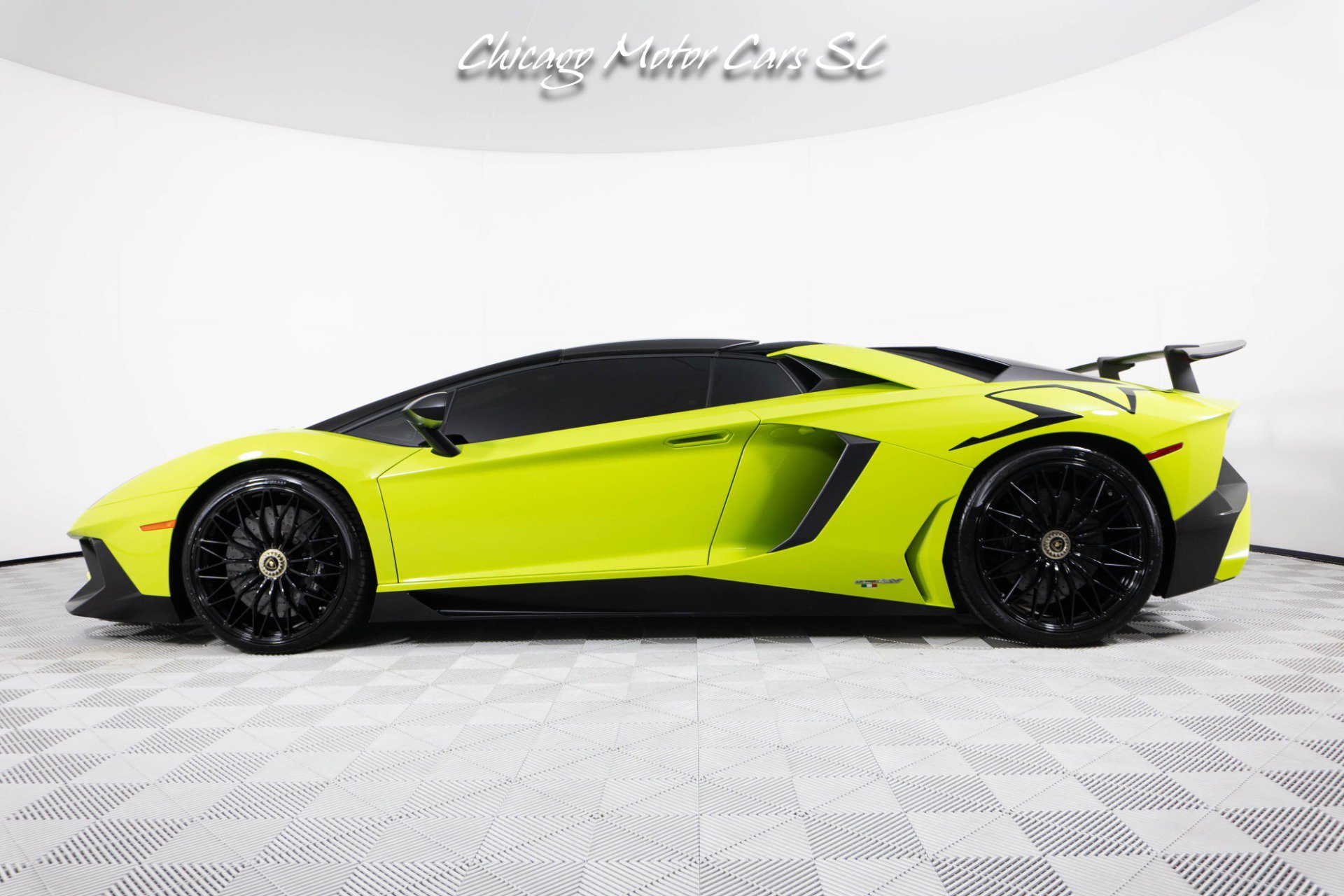 Used 2016 Lamborghini Aventador LP 750-4 Superveloce AWD/4WD image 46