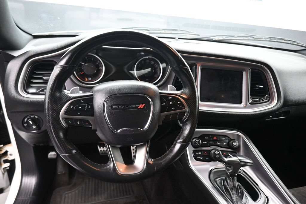 Used 2019 Dodge Challenger GT w/ Plus Package RWD image 15
