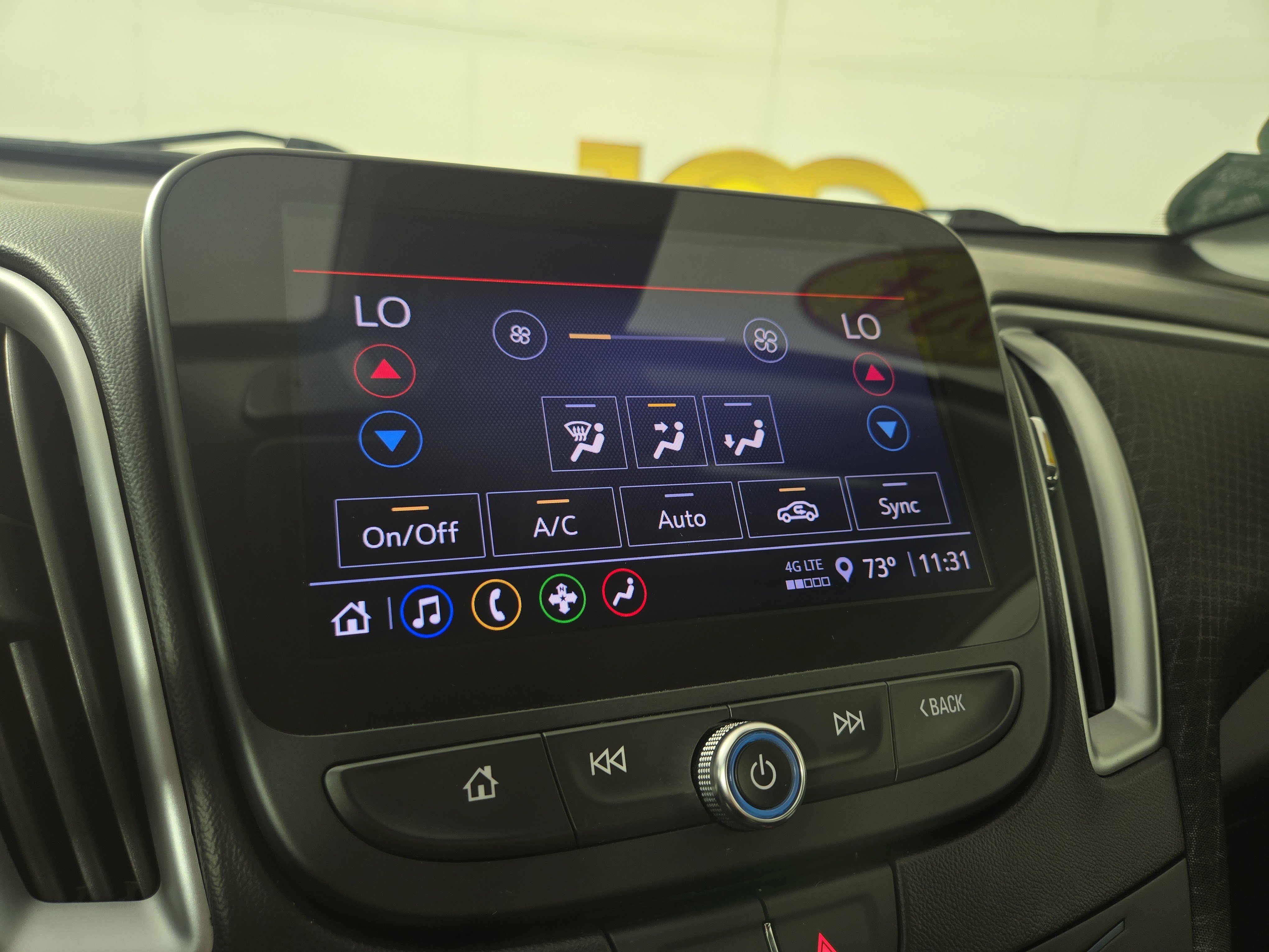 Used 2024 Chevrolet Malibu LT w/ Sport Edition image 27