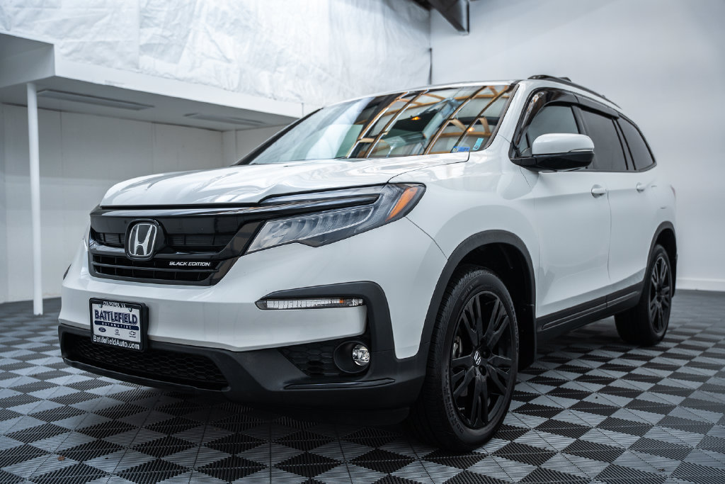 Used 2022 Honda Pilot Black Edition image 3