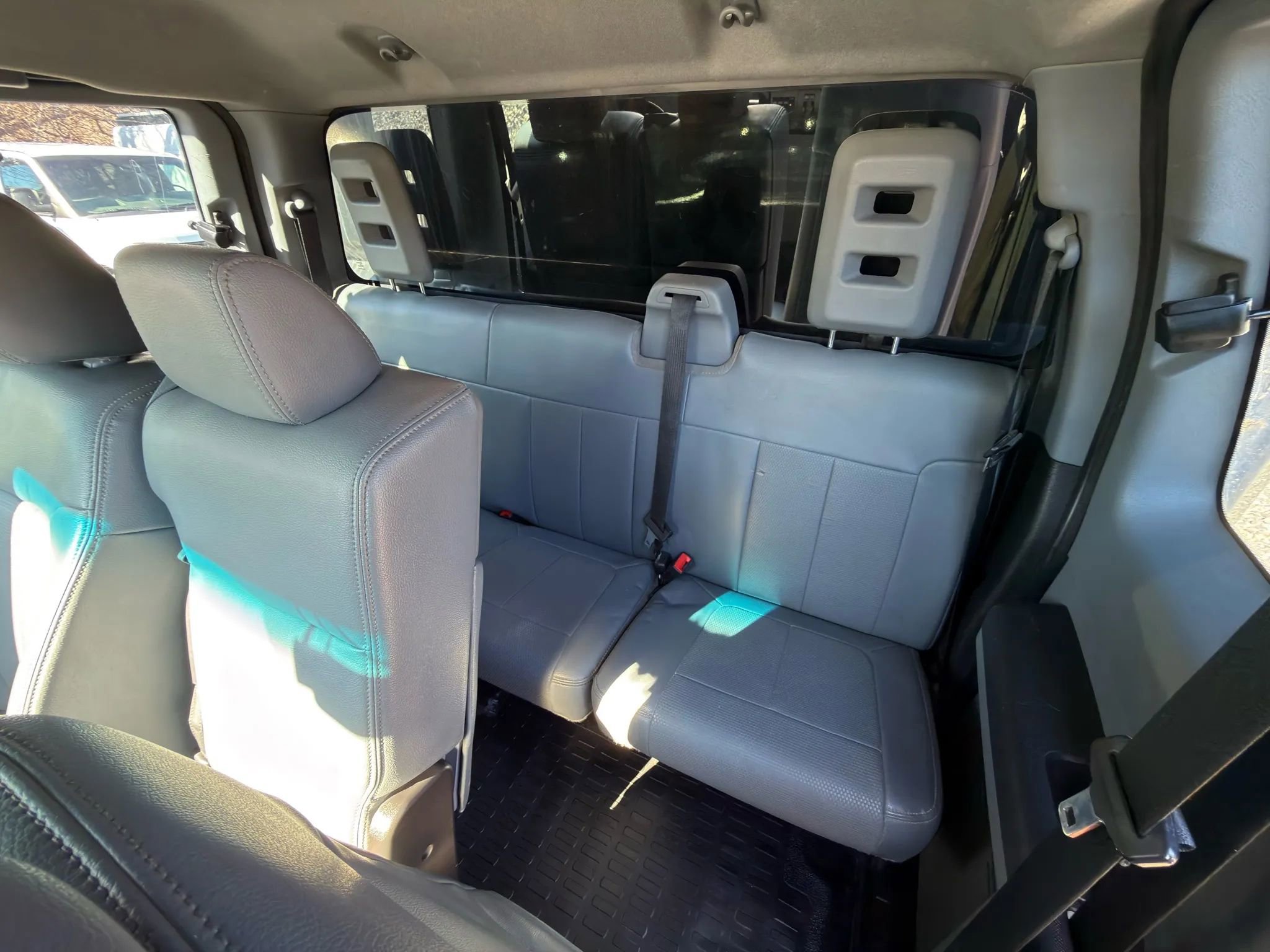 Used 2016 Ford F550 4x4 SuperCab Super Duty image 33