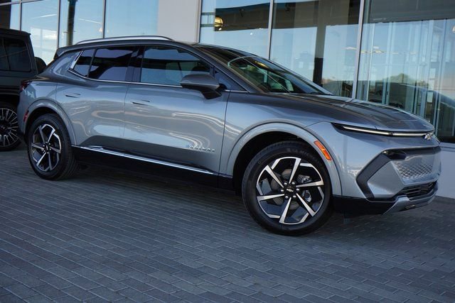 New 2025 Chevrolet Equinox EV LT