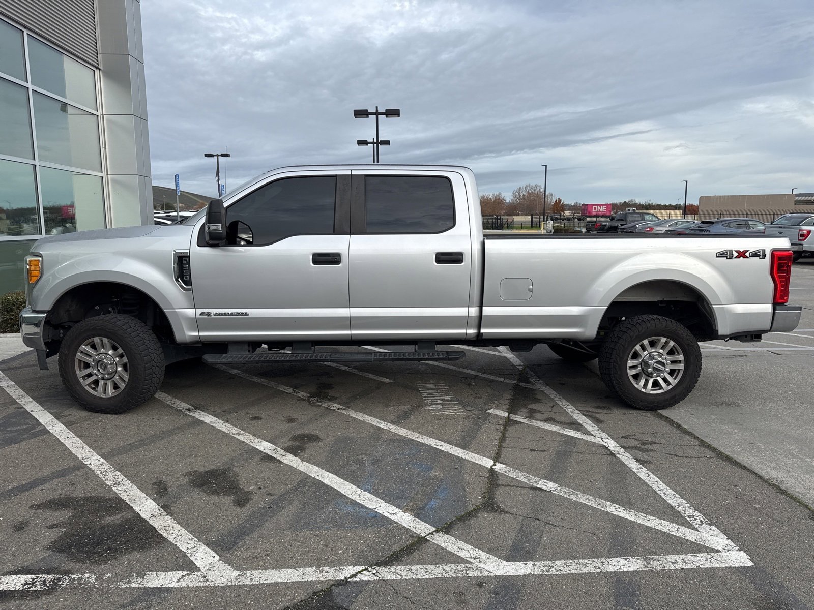 Used 2017 Ford F350 XL w/ Power Equipment Group image 2