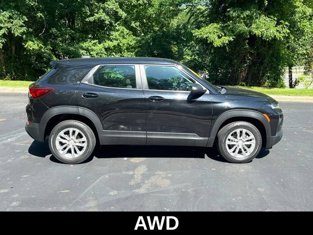 Used 2022 Chevrolet TrailBlazer LS AWD/4WD image 3