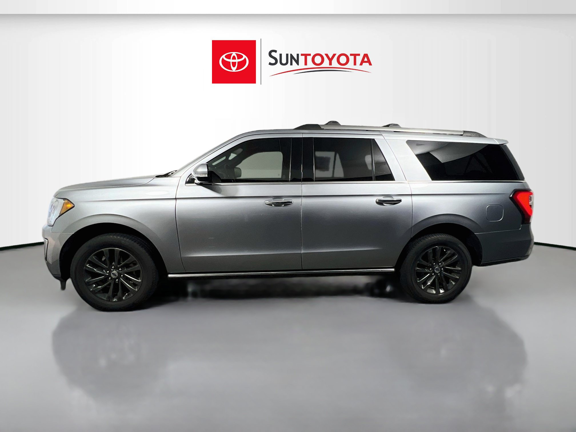 Used 2021 Ford Expedition Max Limited AWD/4WD image 7