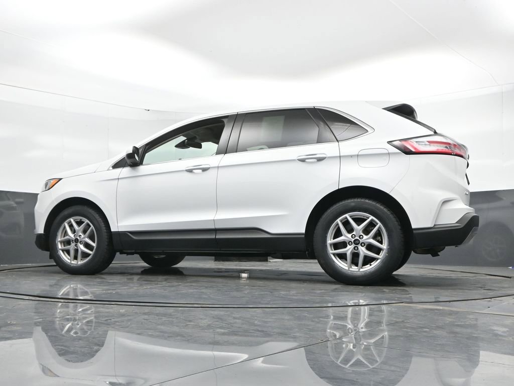 Used 2024 Ford Edge SEL image 51