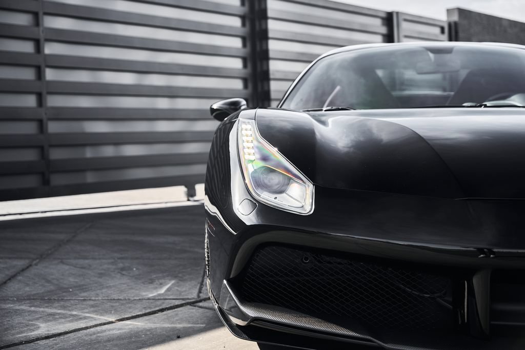 Used 2018 Ferrari 488 Spider RWD image 9