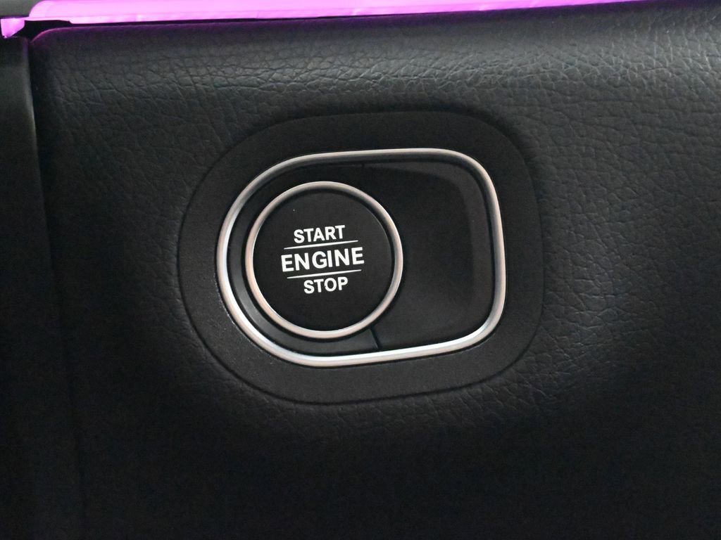 Used 2024 Mercedes-Benz GLE 450e 4MATIC image 46