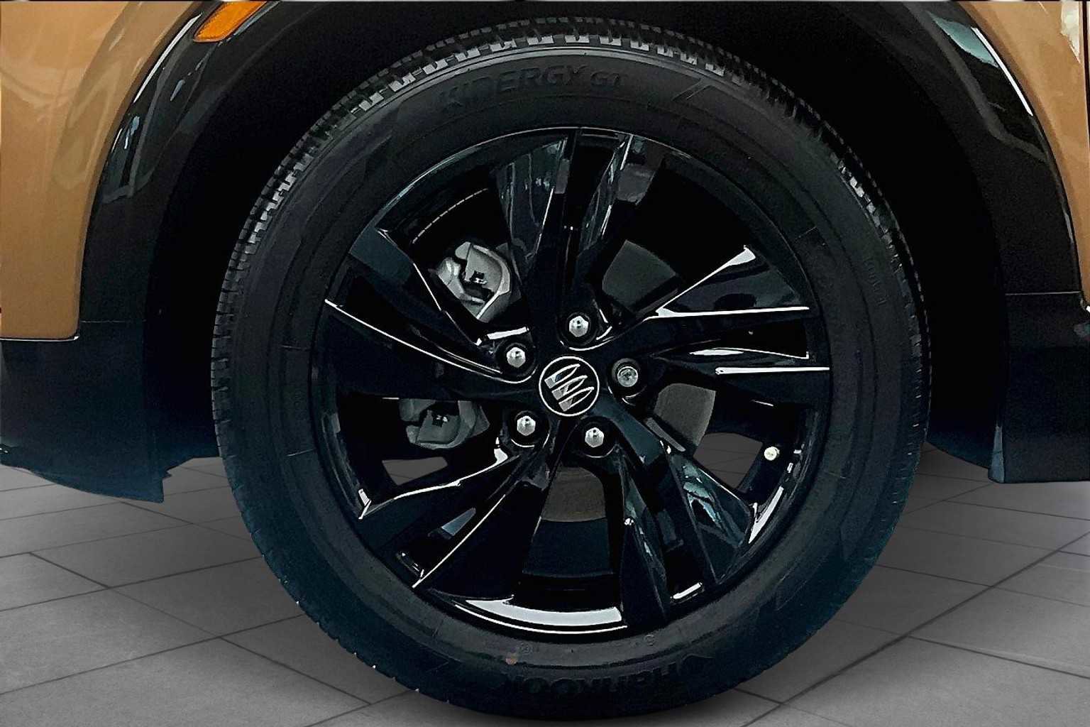 Used 2024 Buick Encore GX Sport Touring w/ Comfort Package image 10