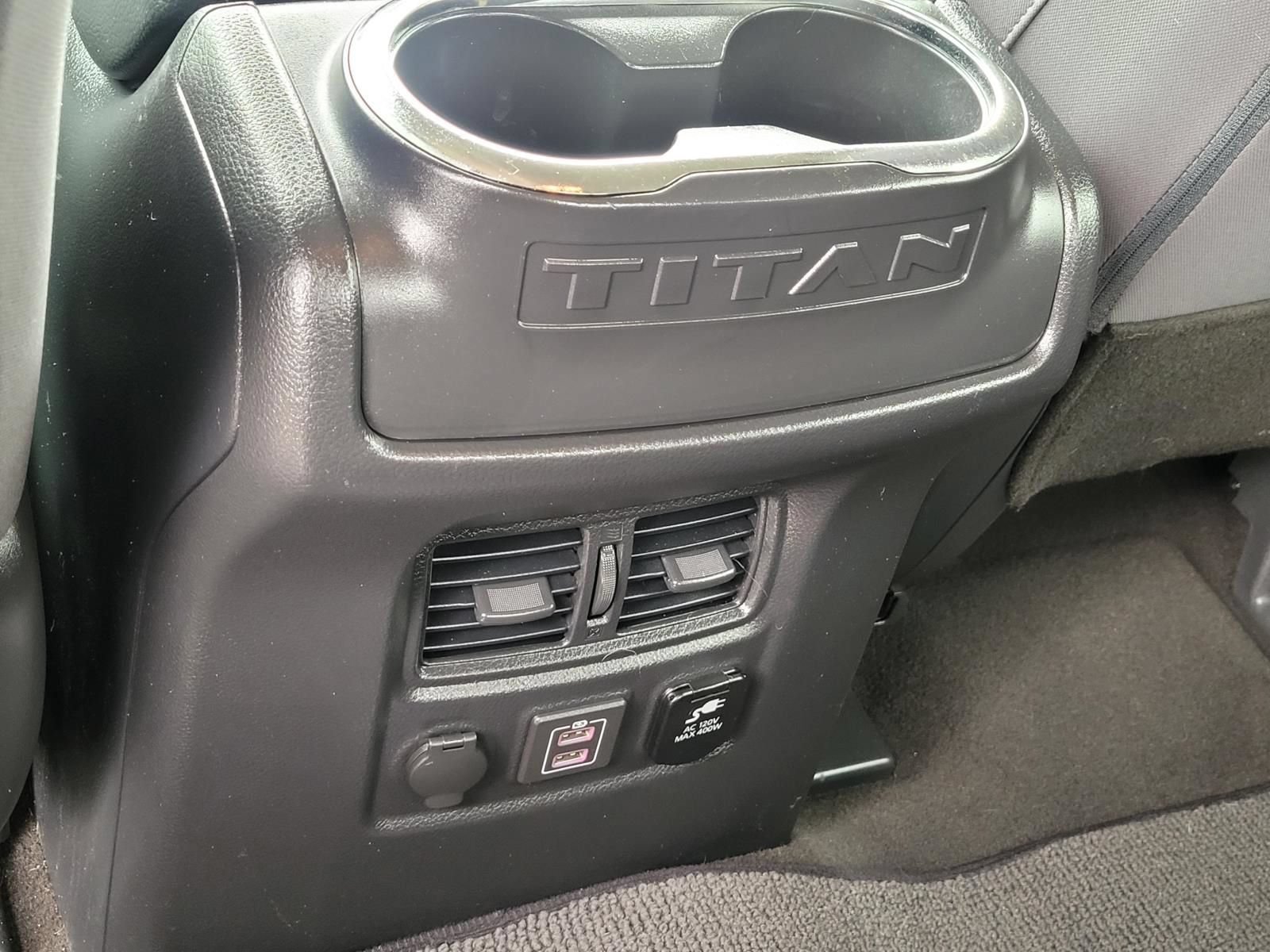 Used 2020 Nissan Titan SV w/ SV Convenience Package AWD/4WD image 17
