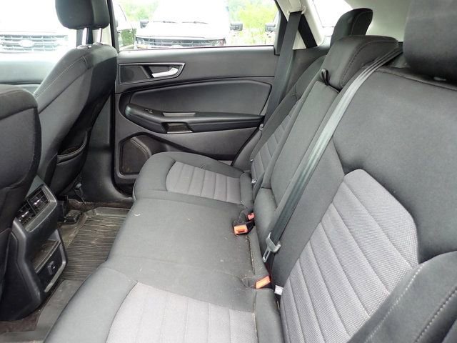 Used 2020 Ford Edge SE AWD/4WD image 12