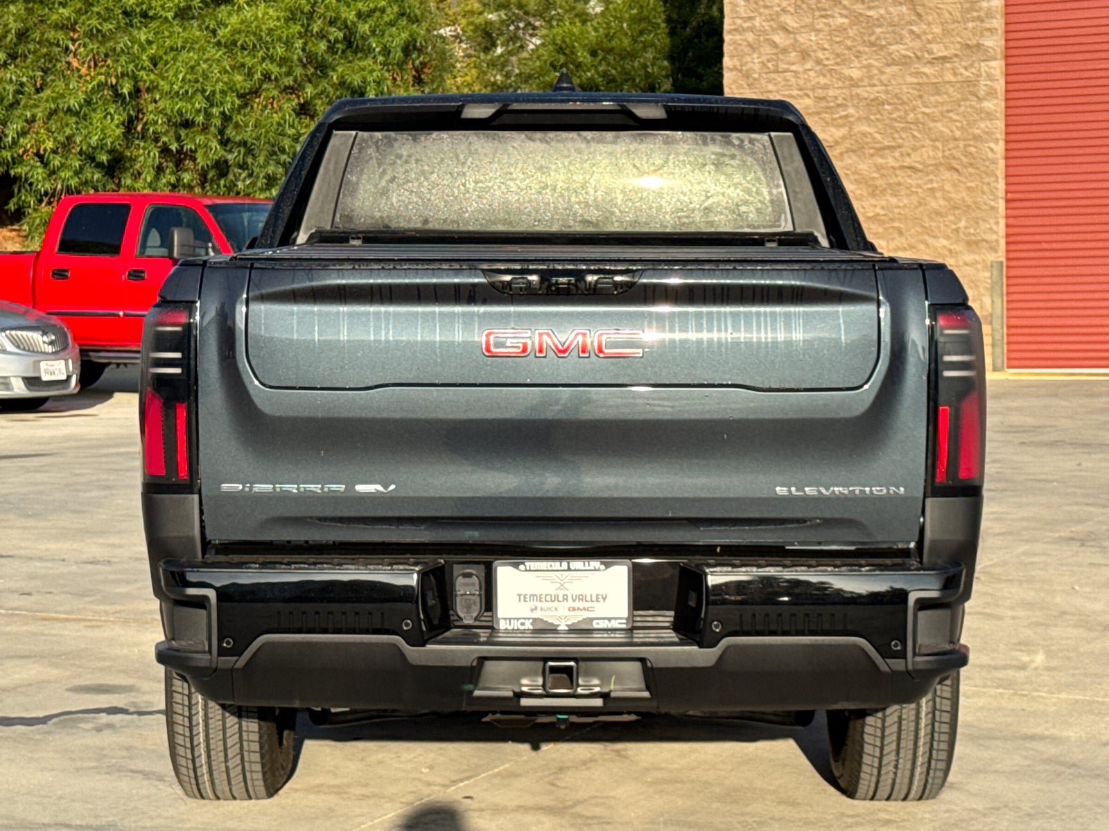 Used 2026 GMC Sierra EV Elevation AWD/4WD image 13