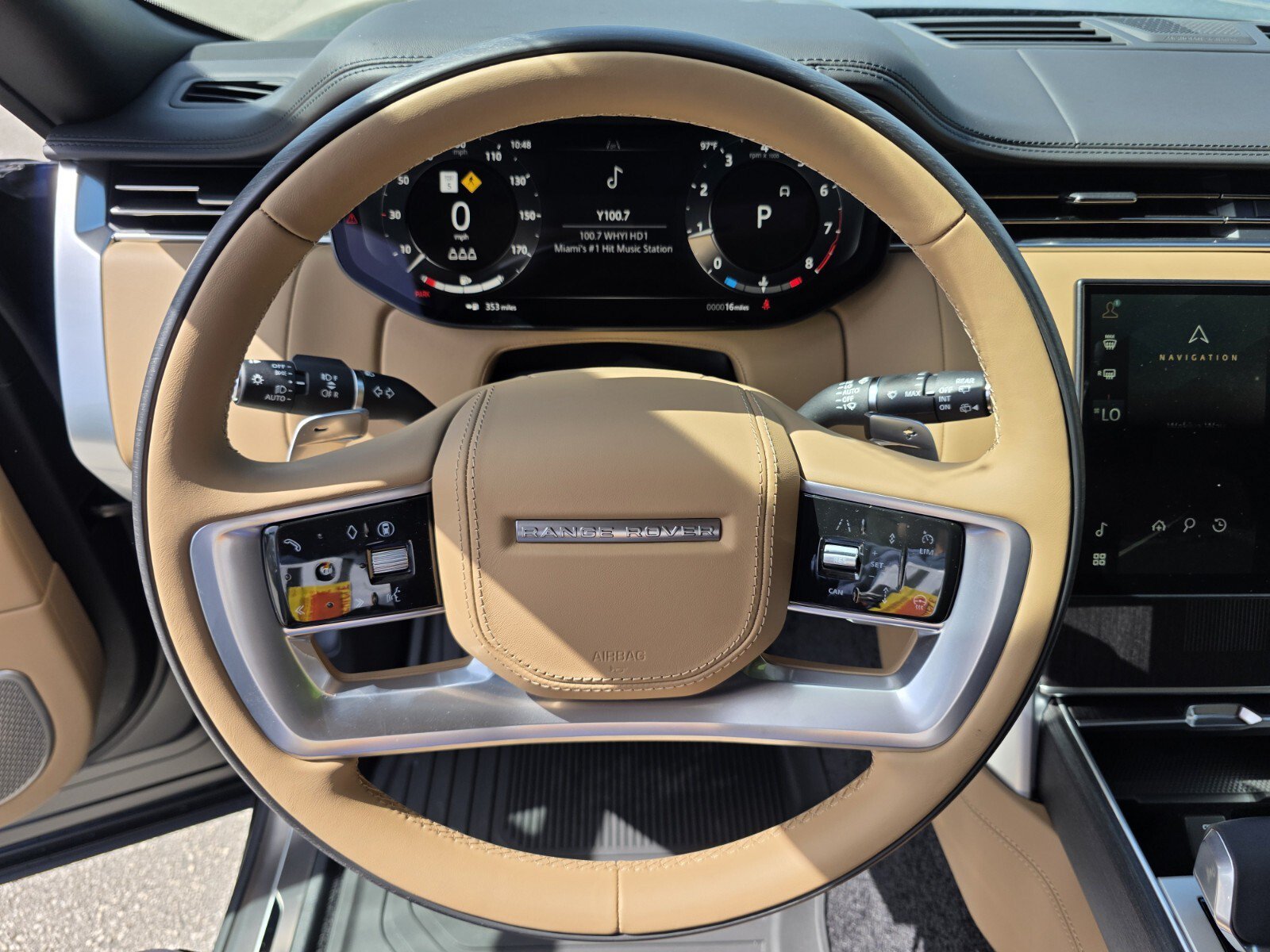 New 2026 Land Rover Range Rover Autobiography AWD/4WD image 14