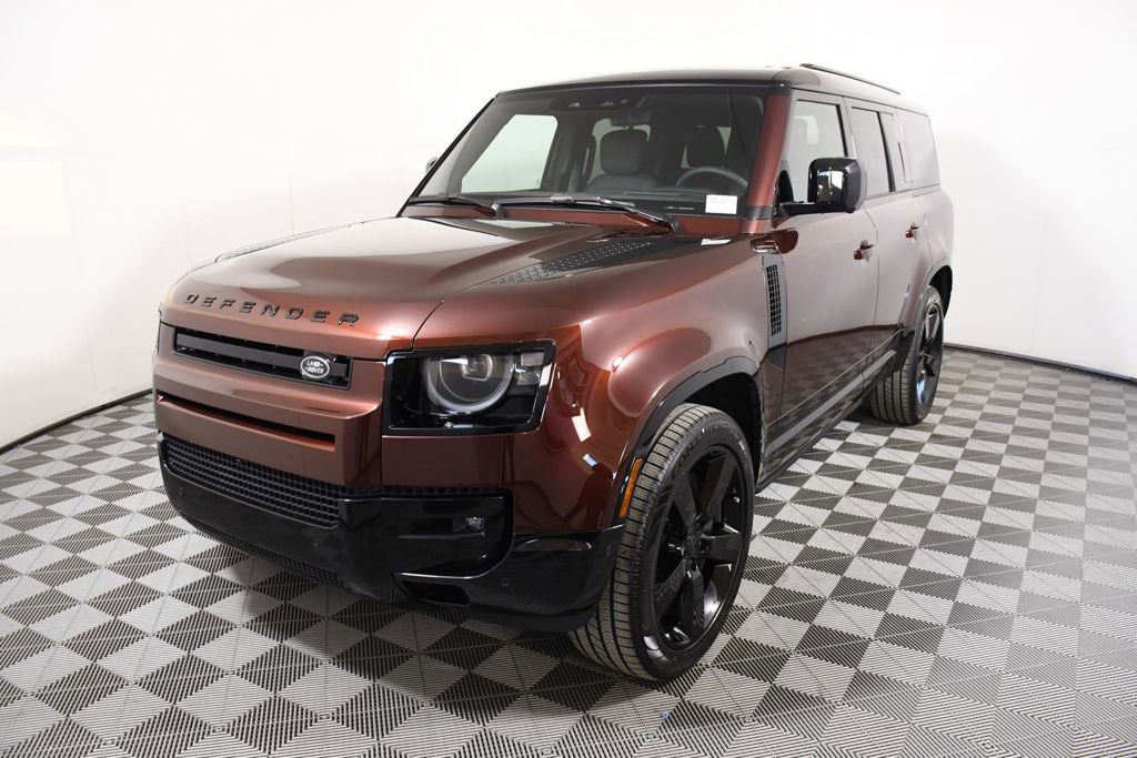 New 2026 Land Rover Defender 130 X-Dynamic SE AWD/4WD image 6