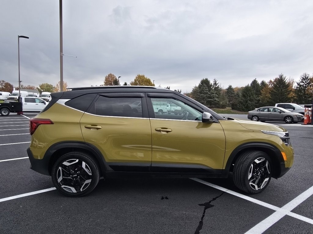 Used 2024 Kia Seltos SX image 16